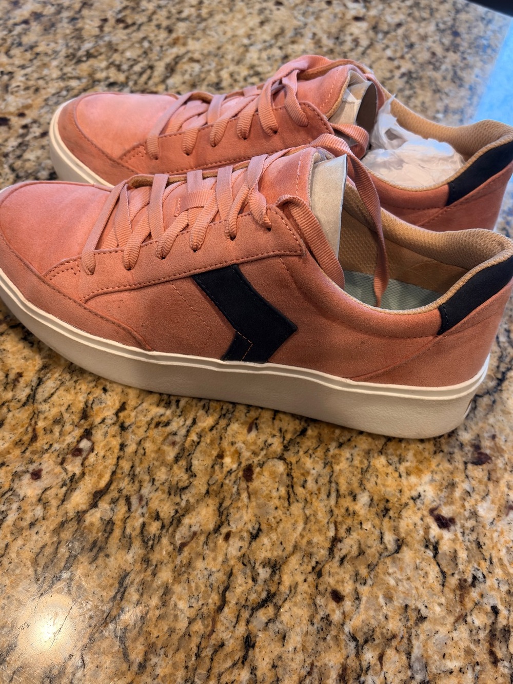 Dr. Scholl's Women’s Madison Sneakers 9